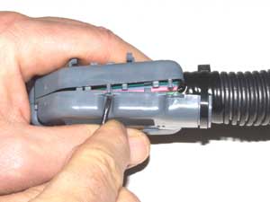 Daytona Twin Tuner Fuel Injection Controller Plug In Kit 4